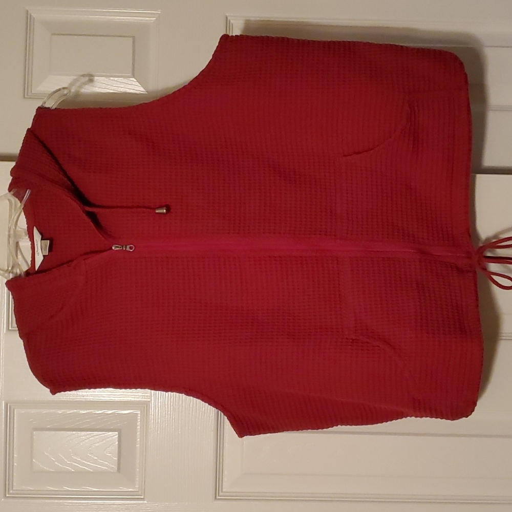 Cj Banks hooded vest